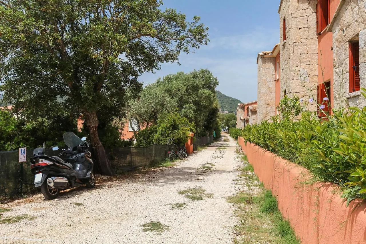 La Casa Di Debora Villa San Teodoro Nyaraló